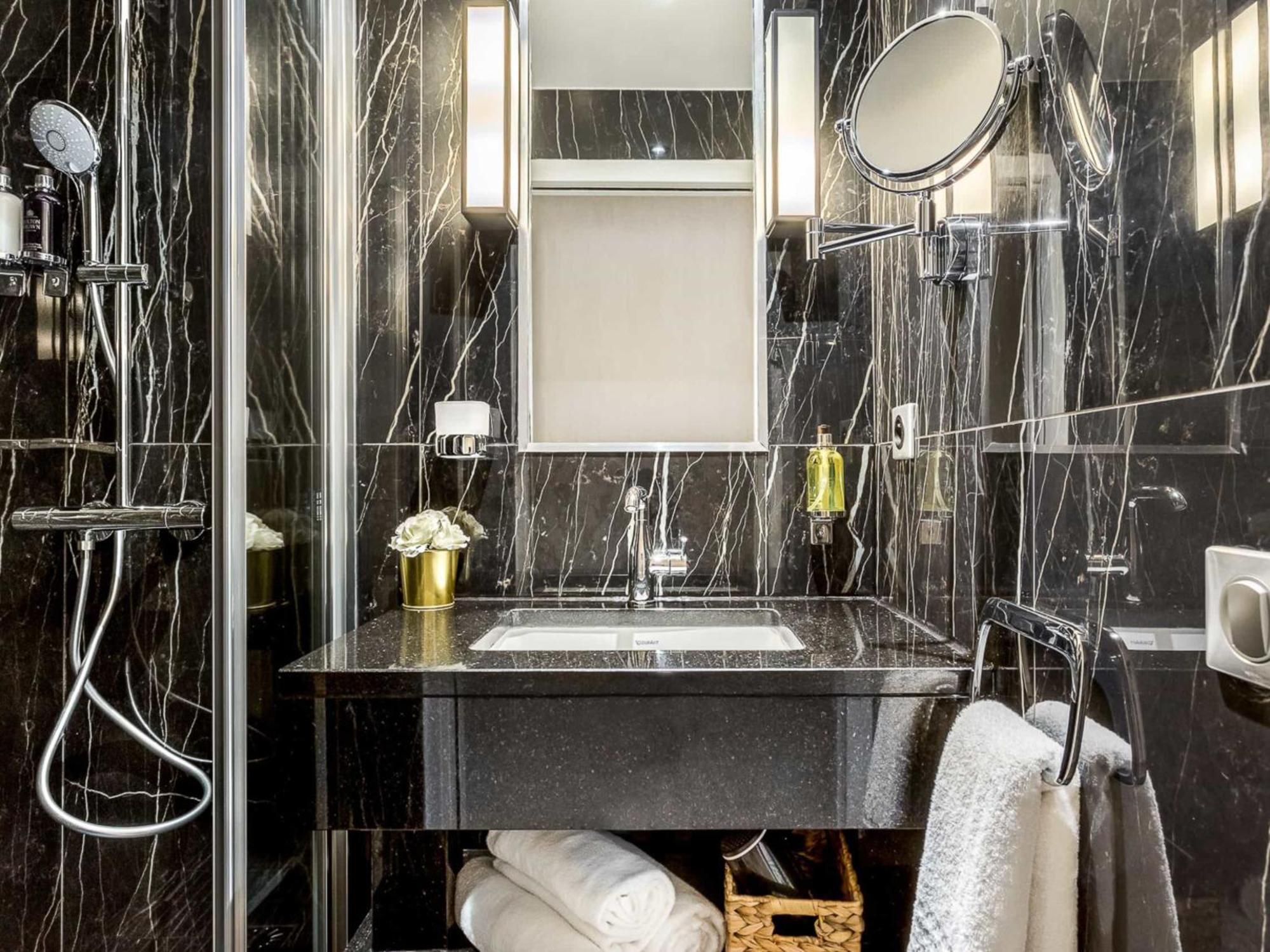 Merveil - Luxury Suite - Louvre - Rambuteau Paris Exteriör bild